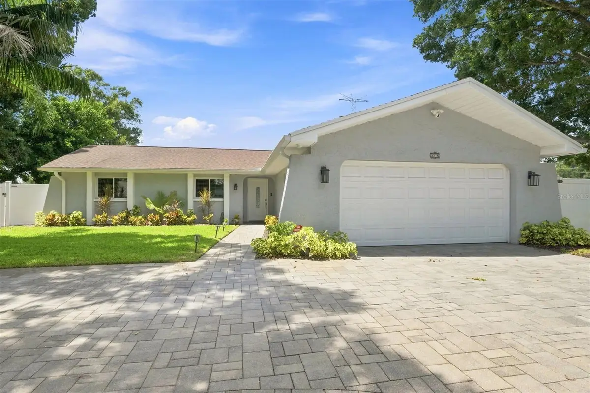 3276 Fox Hill Drive, Clearwater, FL 33761 - #1