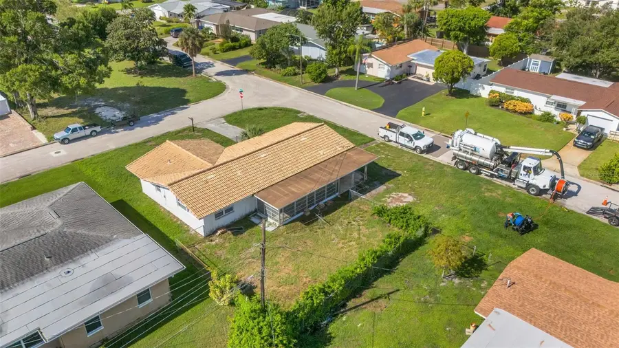 1497 62nd Place S, Saint Petersburg, FL 33705 - #3
