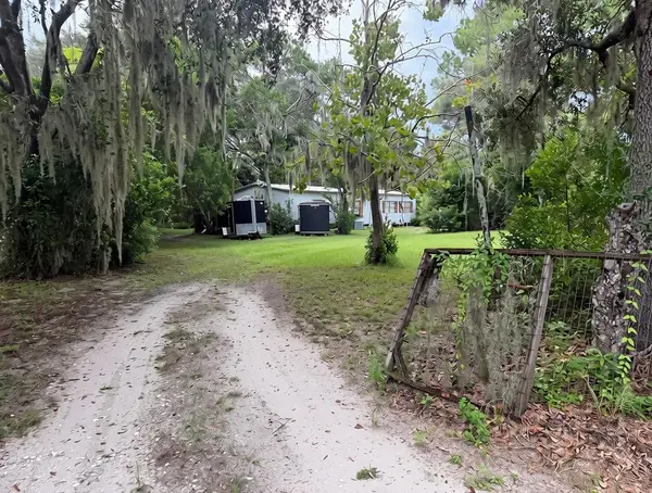 19201 Dove Road, LAND O LAKES, FL 34638