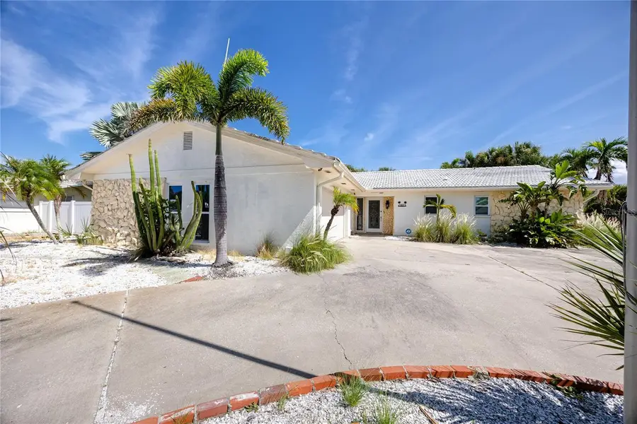 107 21st Street, Belleair Beach, FL 33786 - #3