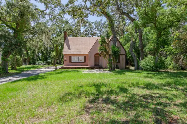 1510 22nd Avenue S, ST PETERSBURG, FL 33705