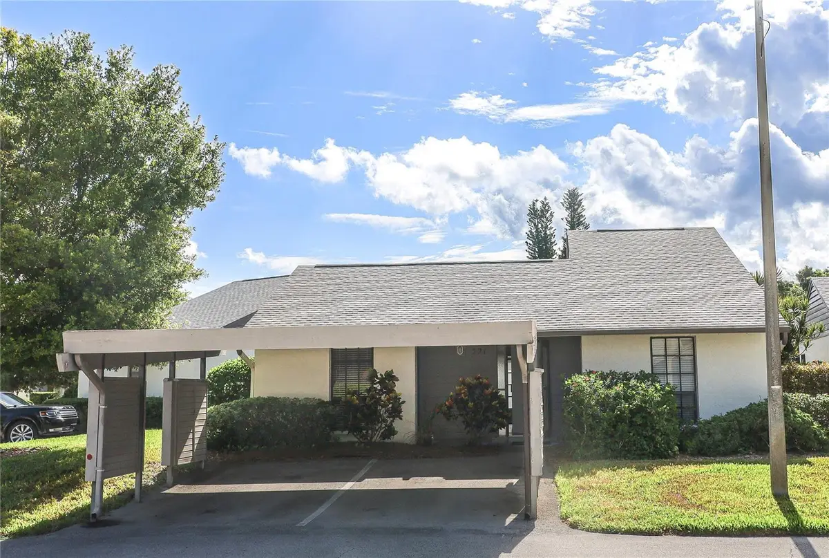 321 Windrush Loop, Tarpon Springs, FL 34689 - #1