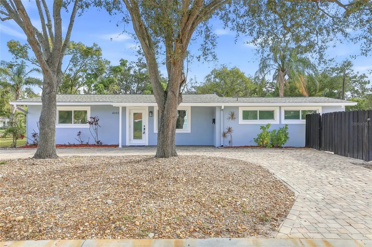 4095 Locust Street Ne, Saint Petersburg, FL 33703 - #1