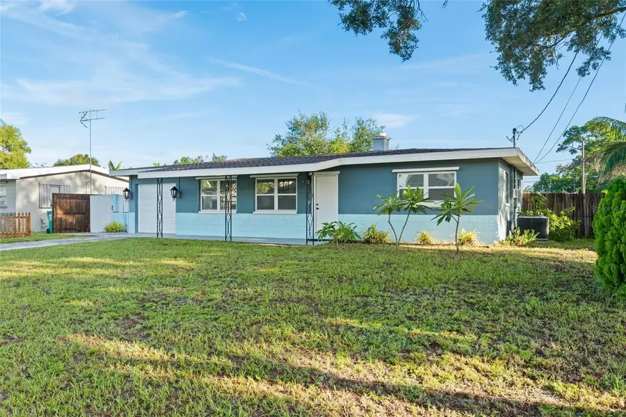 10811 Valencia Terrace, Seminole, FL 33772 - #2