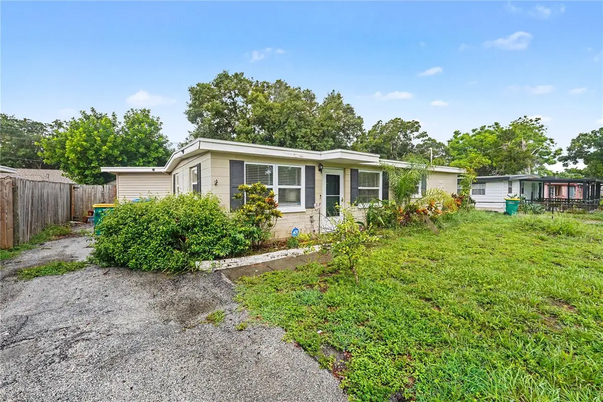 8490 92nd Ter, Seminole, FL 33777 - #1