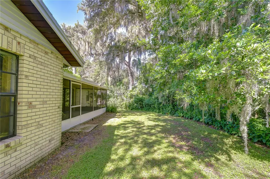 716 Westwood Drive, Brandon, FL 33511 - #2