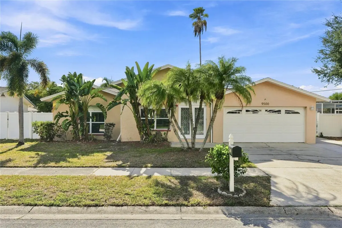 9500 118th Lane, Seminole, FL 33772 - #1
