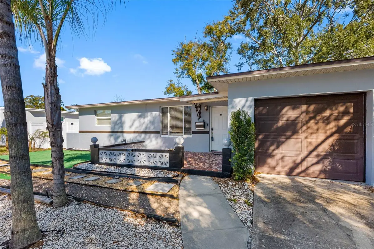 4711 28th Avenue N, Saint Petersburg, FL 33713 - #1
