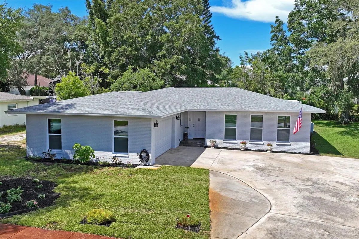 1131 Lancer Lane, Tarpon Springs, FL 34689 - #1