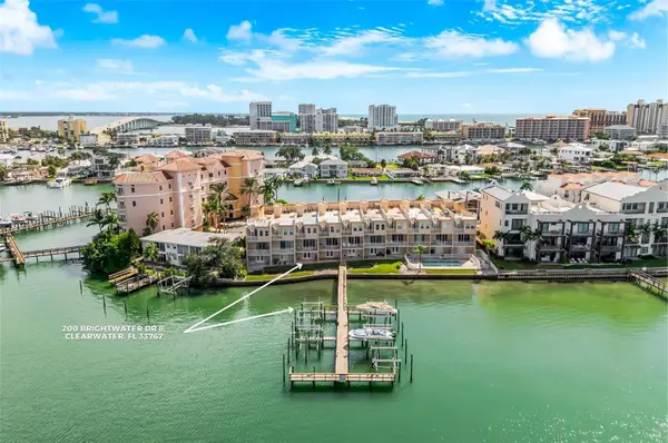200 Brightwater Drive #8, CLEARWATER BEACH, FL 33767