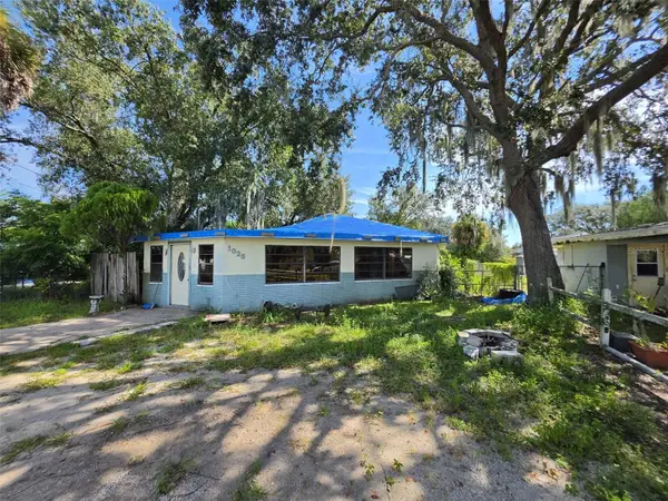 1028 Sunshine Drive E, LAKELAND, FL 33801