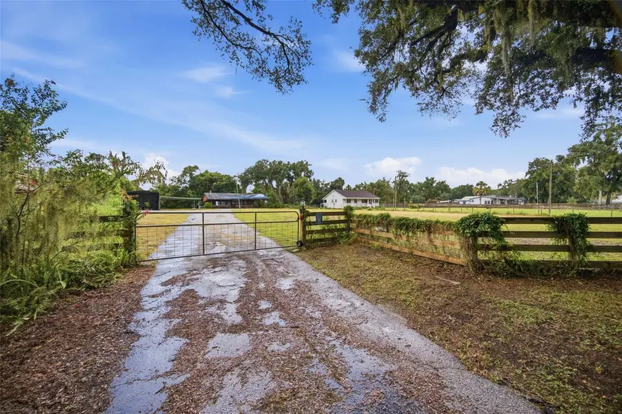 1810 Bland Way, Dover, FL 33527 - #2