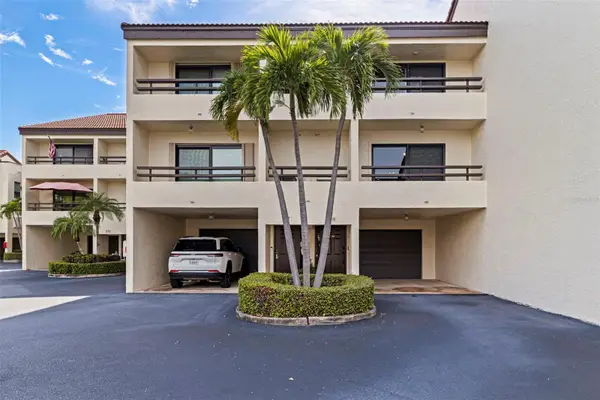 120 1st Street E #108, TIERRA VERDE, FL 33715
