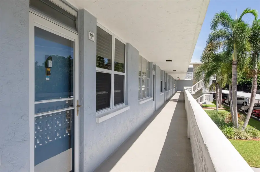 4720 Locust Street Ne #219, Saint Petersburg, FL 33703 - #3