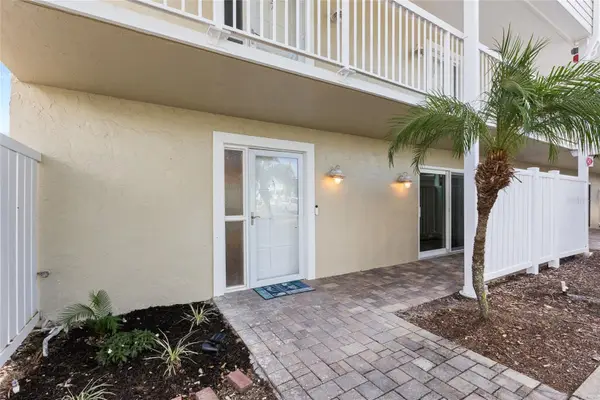 433 S Paula Drive #1, DUNEDIN, FL 34698