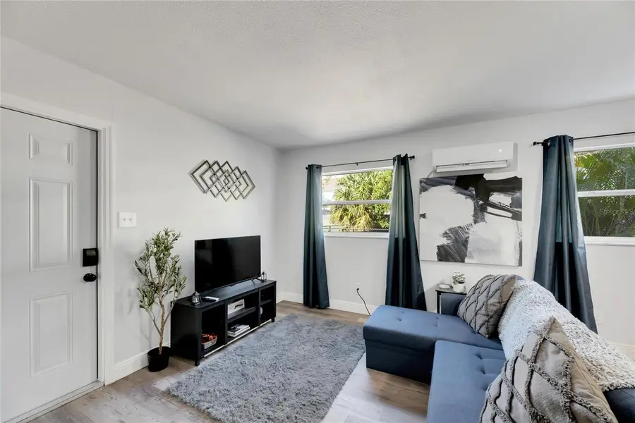 4513 W Mcelroy Avenue, Tampa, FL 33611 - #2