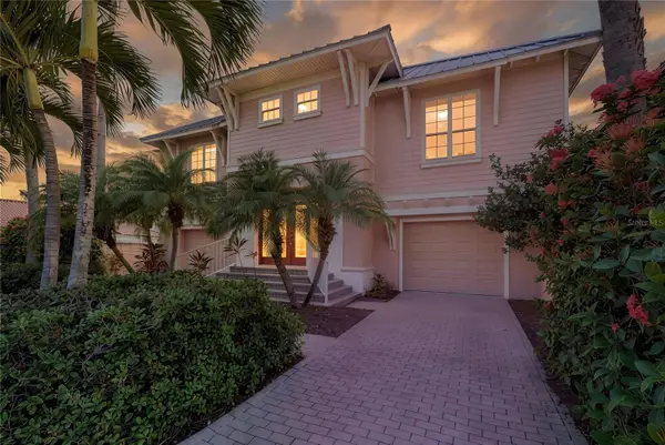 102 Wimbledon Court, REDINGTON SHORES, FL 33708