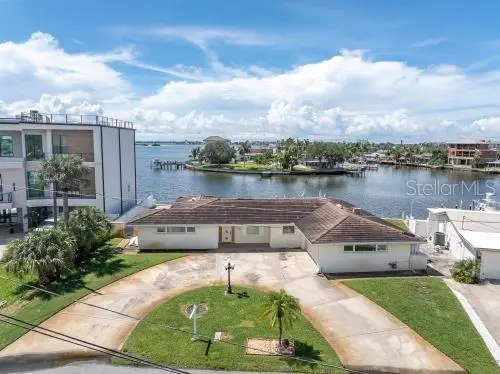 6505 Debbie Lane S, Saint Petersburg, FL 33707 - #2
