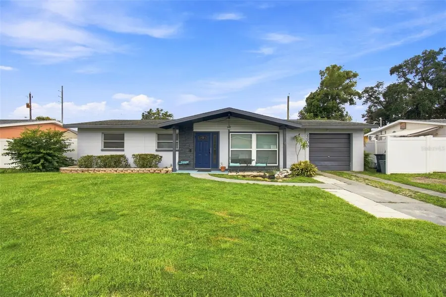 2609 Auburn Avenue W, Tampa, FL 33614 - #2