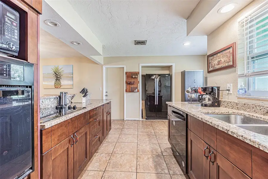 6924 300th Avenue N, Clearwater, FL 33761 - #3
