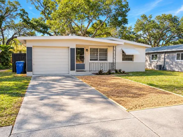 446 New York Avenue, DUNEDIN, FL 34698