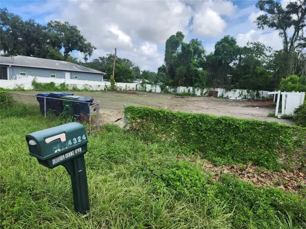 4324 E Grove View Avenue, TAMPA, FL 33617