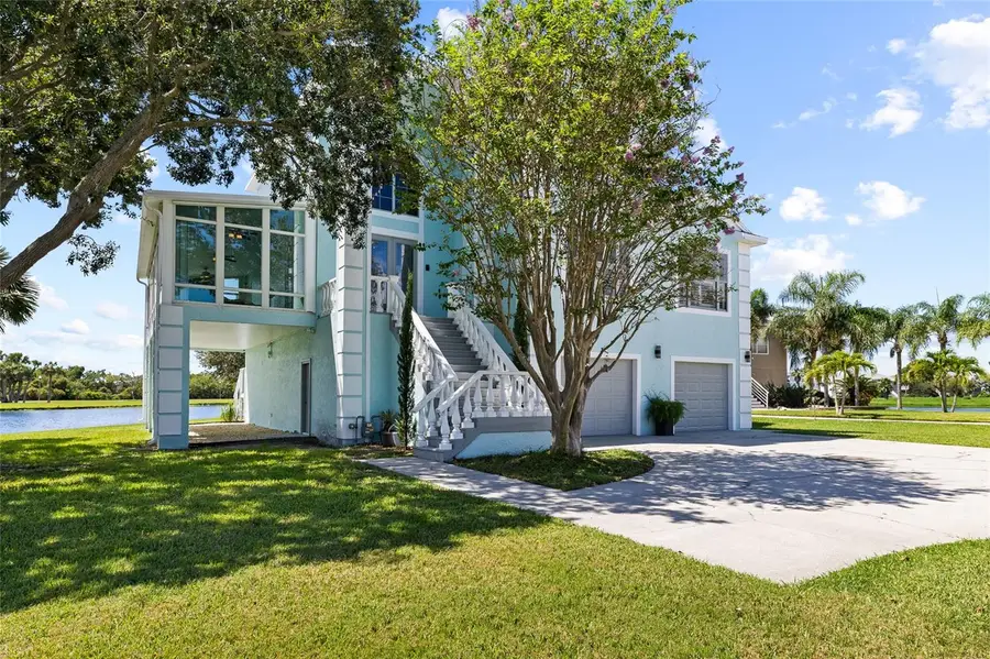 2106 Pelican Court, Tarpon Springs, FL 34689 - #3