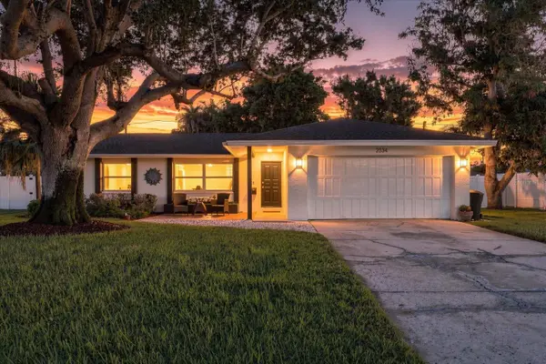 2334 Tropical Shores Drive Se, ST PETERSBURG, FL 33705
