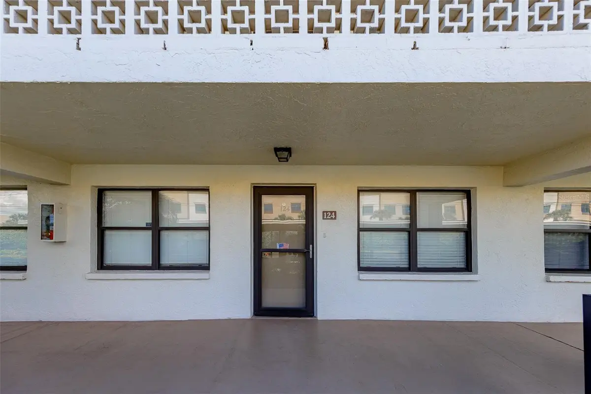 5090 Bay Street Ne #124, Saint Petersburg, FL 33703 - #1
