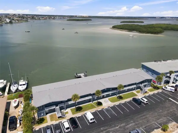 250 126th Avenue #110, TREASURE ISLAND, FL 33706