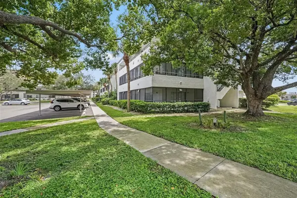 2585 Countryside Boulevard #4108, CLEARWATER, FL 33761