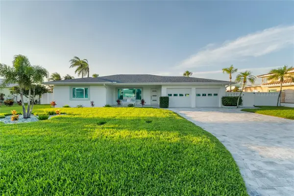227 Howard Drive, BELLEAIR BEACH, FL 33786