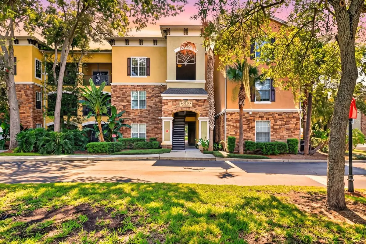 10103 Courtney Oaks Circle #302, Tampa, FL 33619 - #1