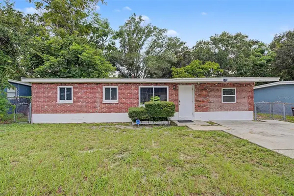 675 11th Place, SAFETY HARBOR, FL 34695