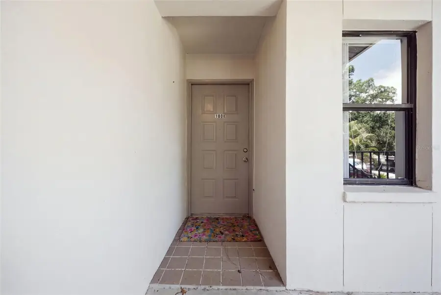 300 S Florida Avenue #100K, Tarpon Springs, FL 34689 - #3