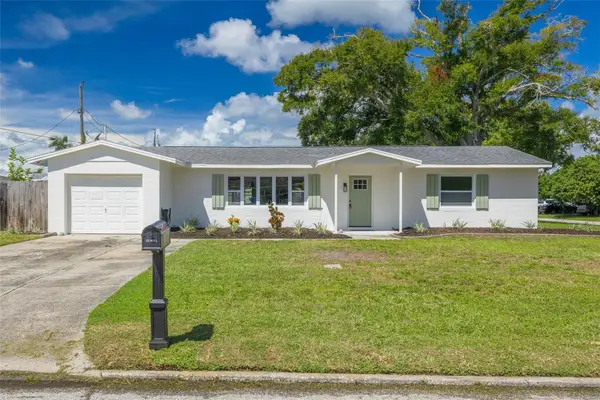 5054 60th Street N, KENNETH CITY, FL 33709