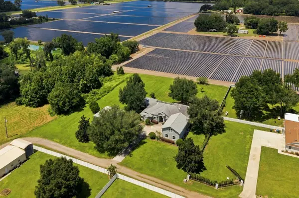 3410 Punkin Patch Lane, DOVER, FL 33527