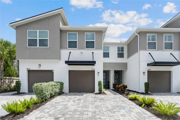 3227 Timber Crossing Avenue, BRANDON, FL 33511
