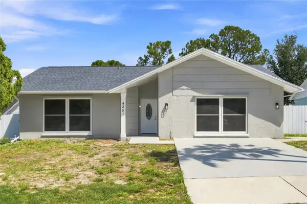 4251 Woodfield Avenue, HOLIDAY, FL 34691