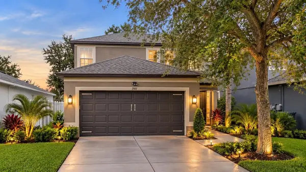 7931 Carriage Pointe Drive, GIBSONTON, FL 33534