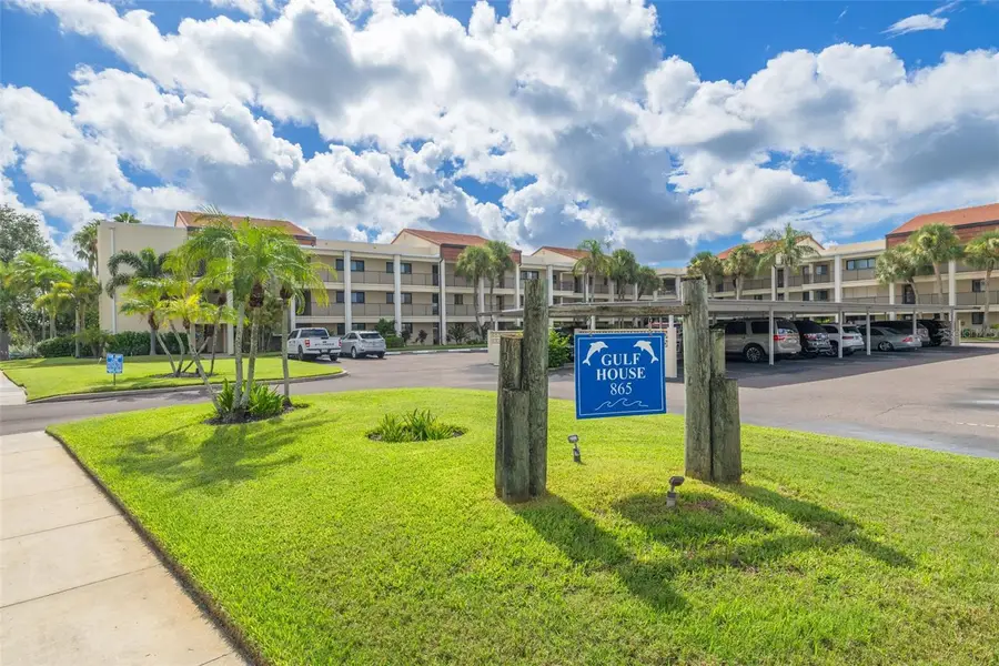 865 S Gulfview Boulevard #109, Clearwater Beach, FL 33767 - #3