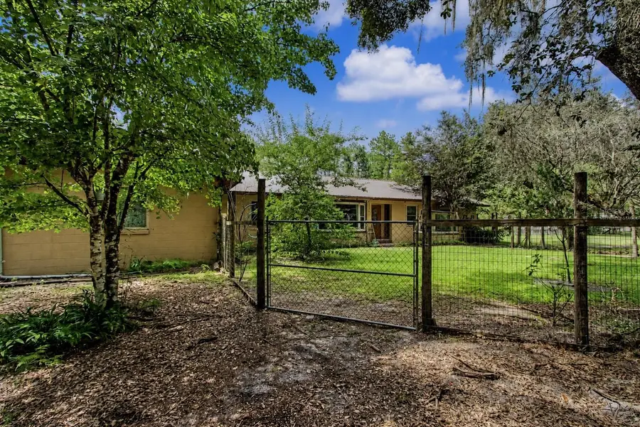 50 NE 120th Avenue, Silver Springs, FL 34488 - #2