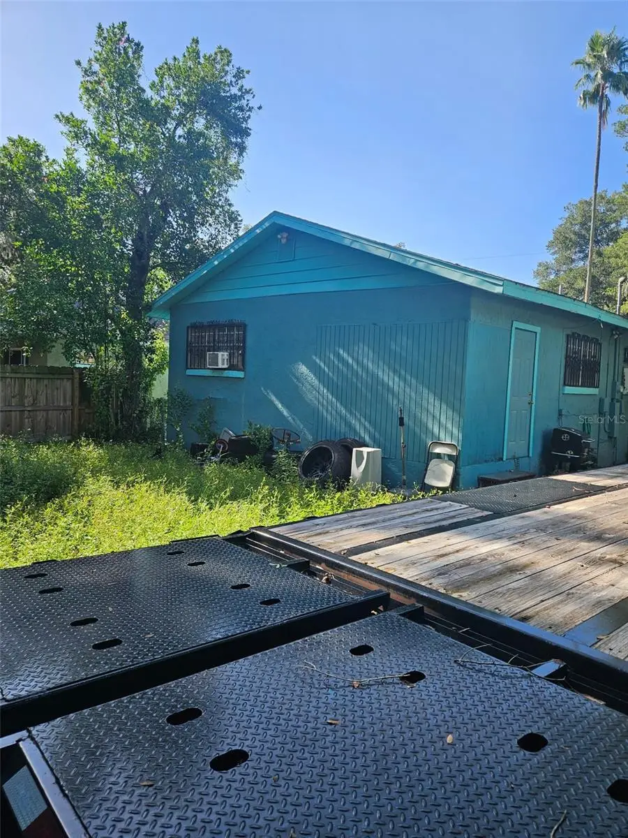 2003 E Ellicott Street, Tampa, FL 33610 - #2
