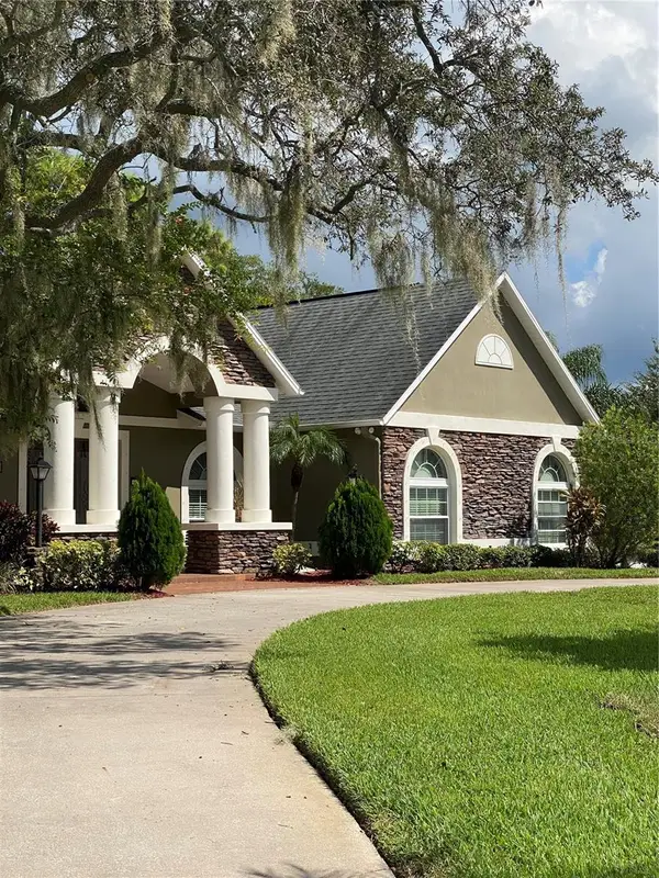 8809 Eagle Watch Drive, RIVERVIEW, FL 33578