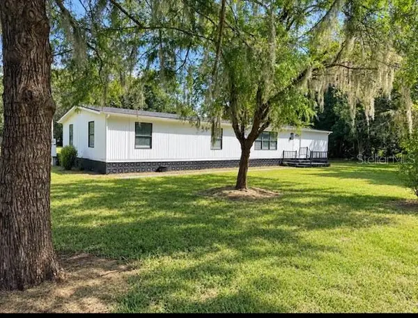 19391 SE 21st Place, MORRISTON, FL 32668