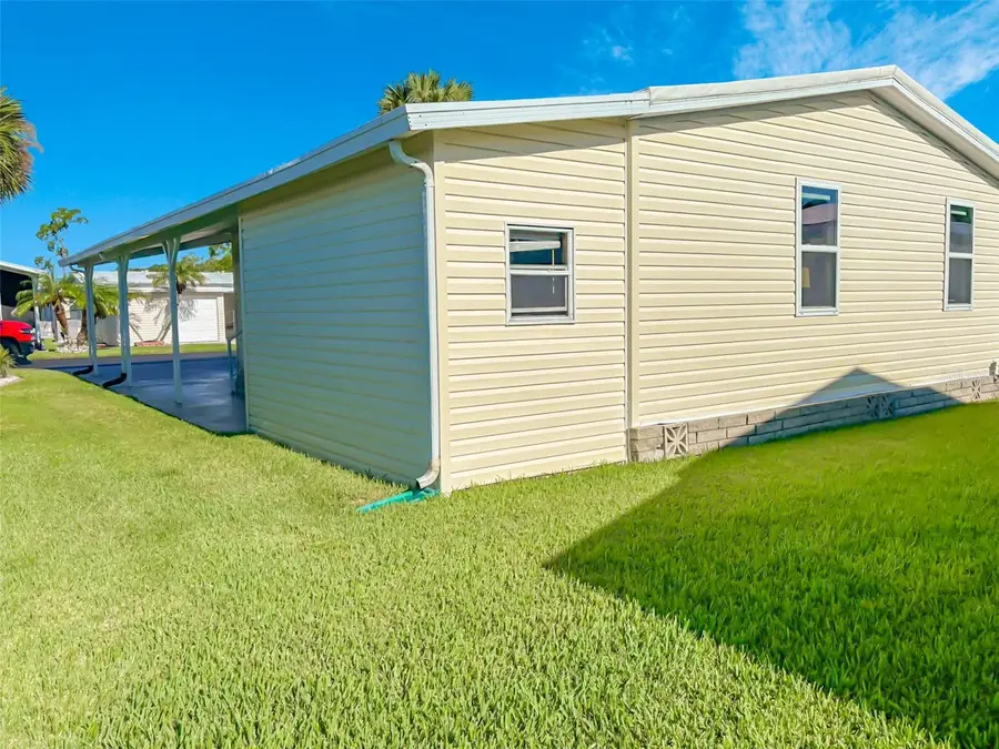 354 Gracie Avenue N, Frostproof, FL 33843 - #2