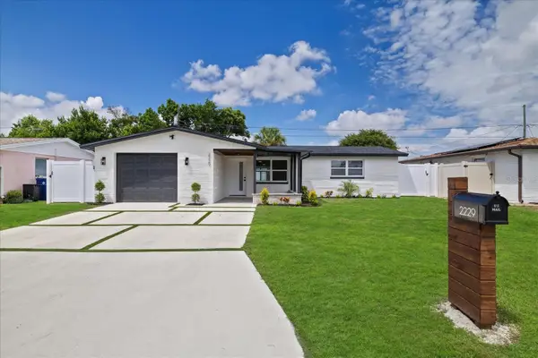 2229 Roselawn Drive, HOLIDAY, FL 34691