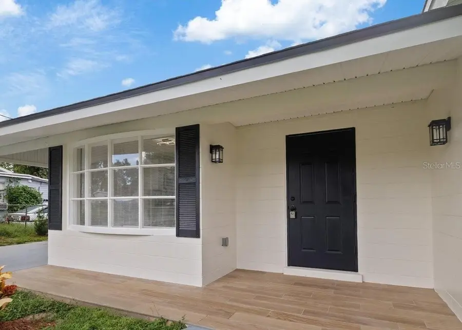 110 Virginia Avenue, Seffner, FL 33584 - #3