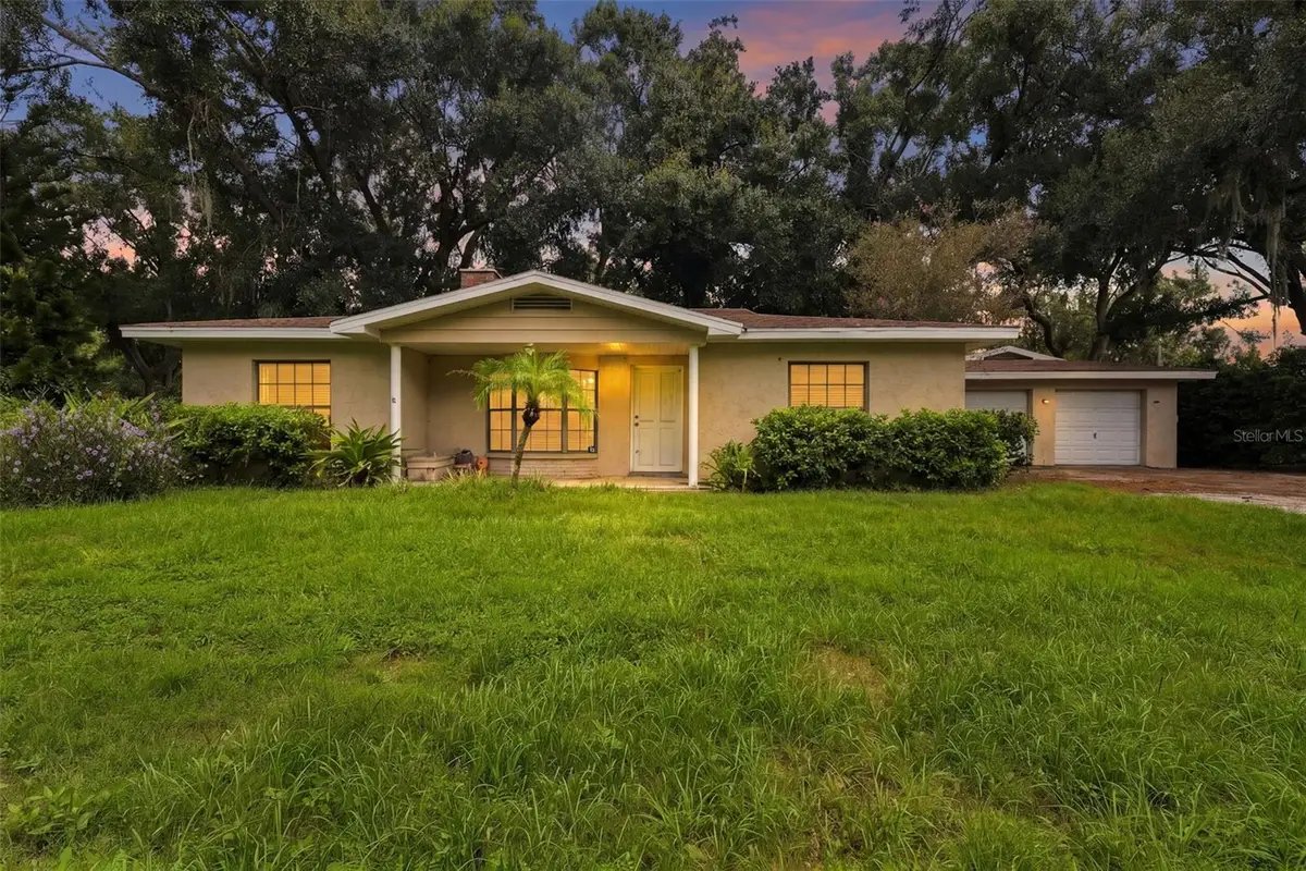5903 Lakeside Drive, Lutz, FL 33558 - #1