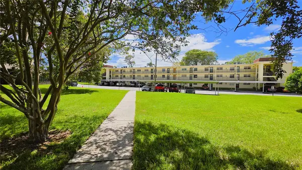 1450 Heather Ridge Boulevard #201, DUNEDIN, FL 34698